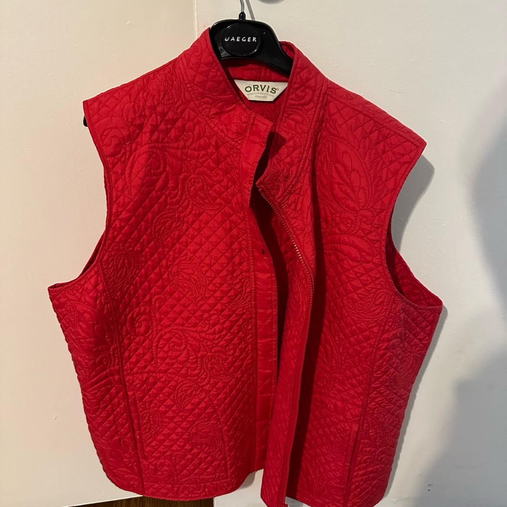 Vintage ORVIS women’s red vest.